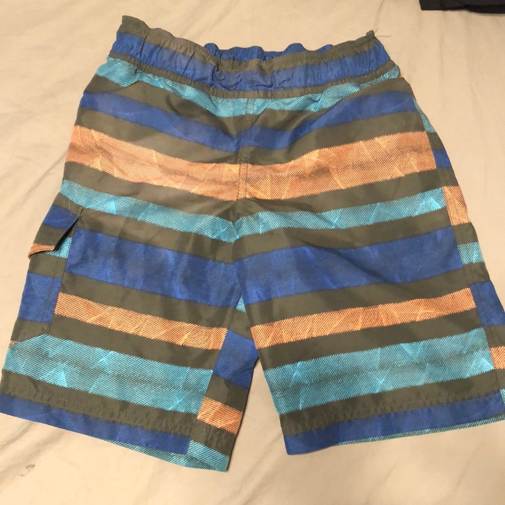 Great used condition Columbia size s PFG swim shorts